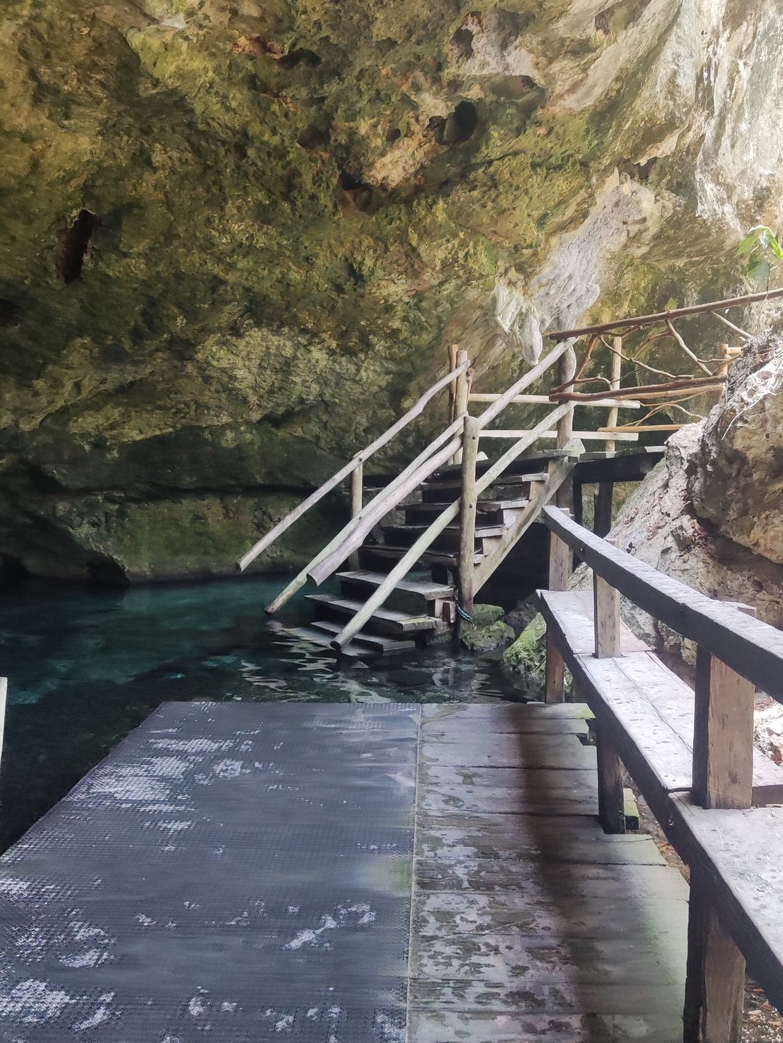 Cenote Dos Ojos Mexique