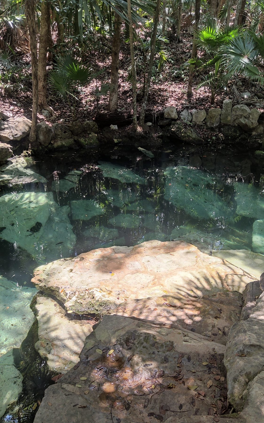 Cenote Azul